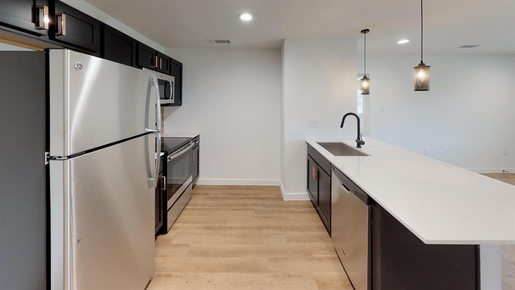 5103-5111 Live Oak Street