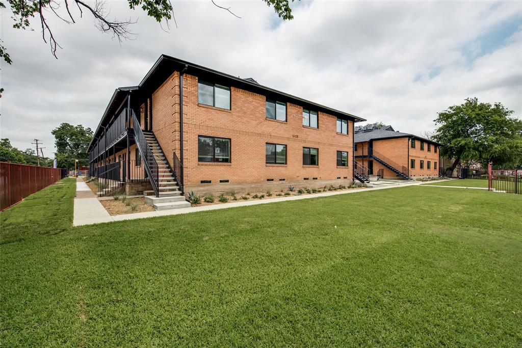 5103-5111 Live Oak Street