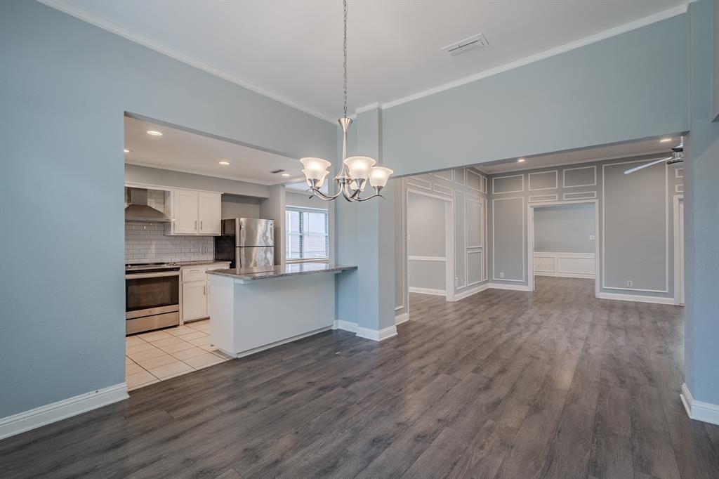 2300 San Gabriel Drive