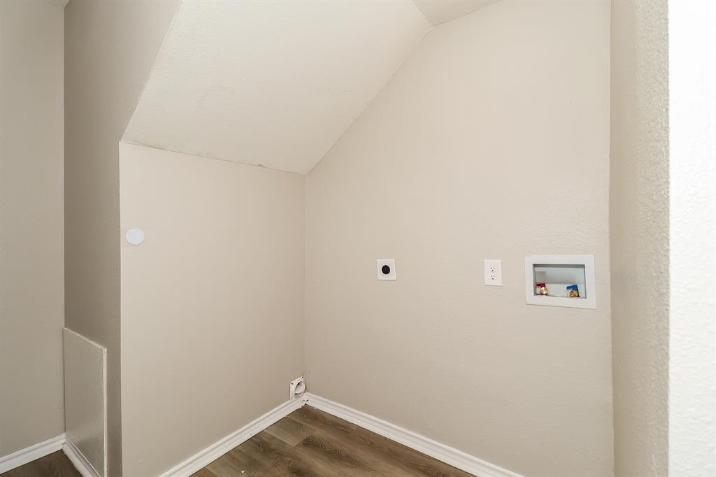 Braeburn Glen - Residential