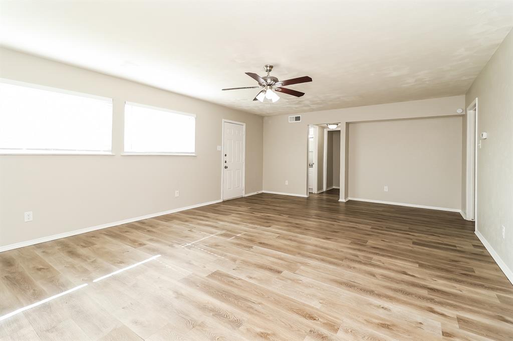 11226 Drummond Drive