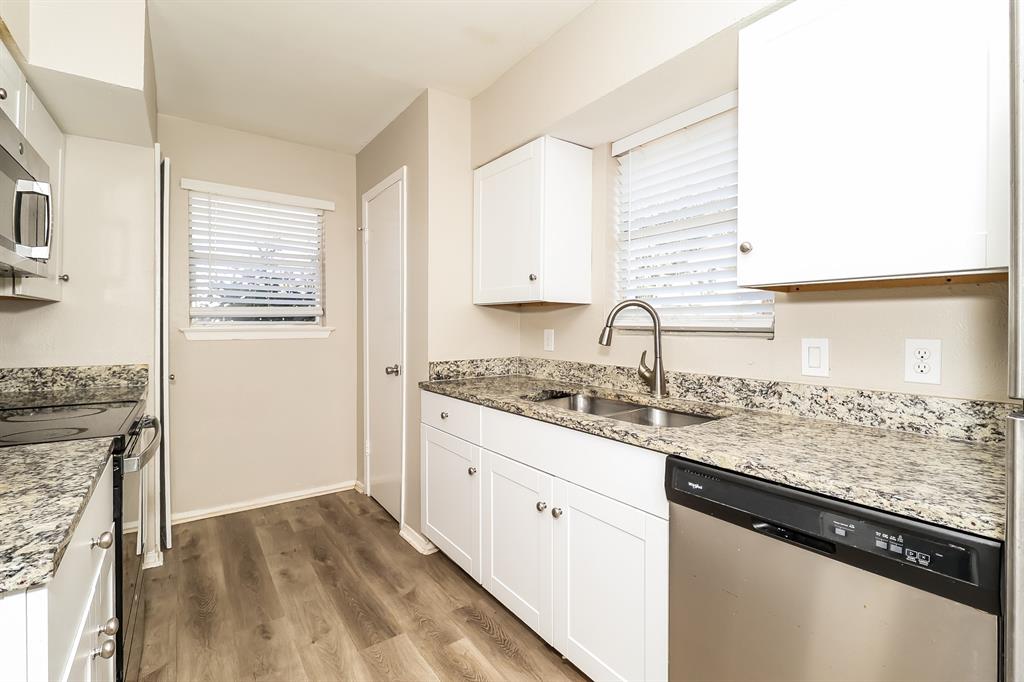 Braeburn Glen - Residential