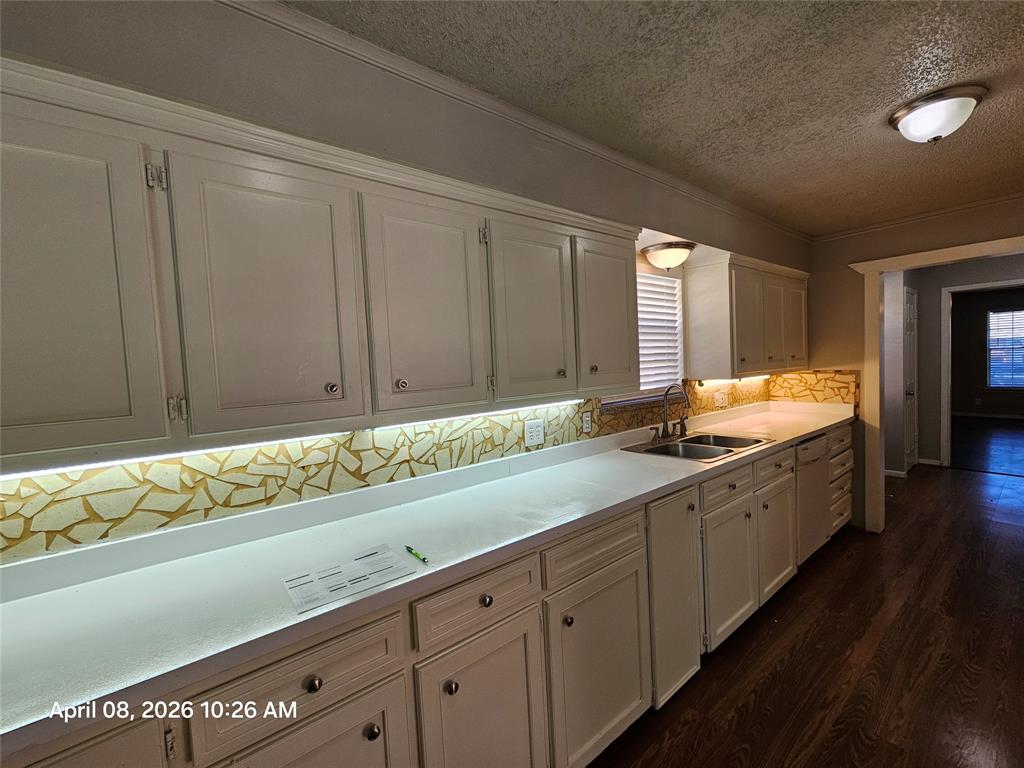 1316 Lexington Drive