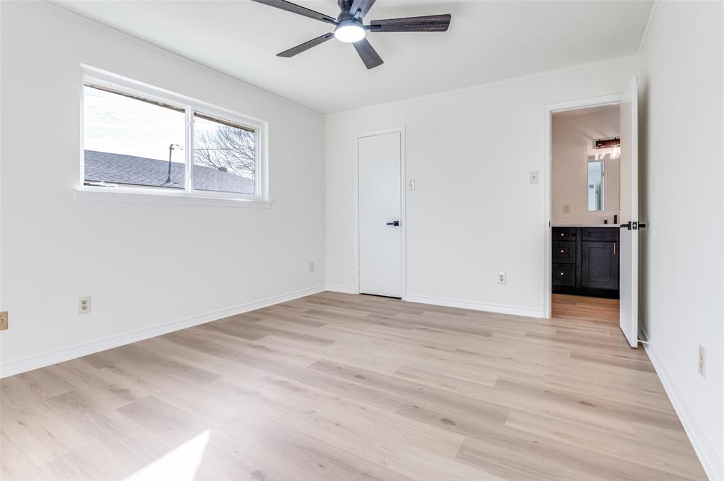 Glen Hills 03 - Residential