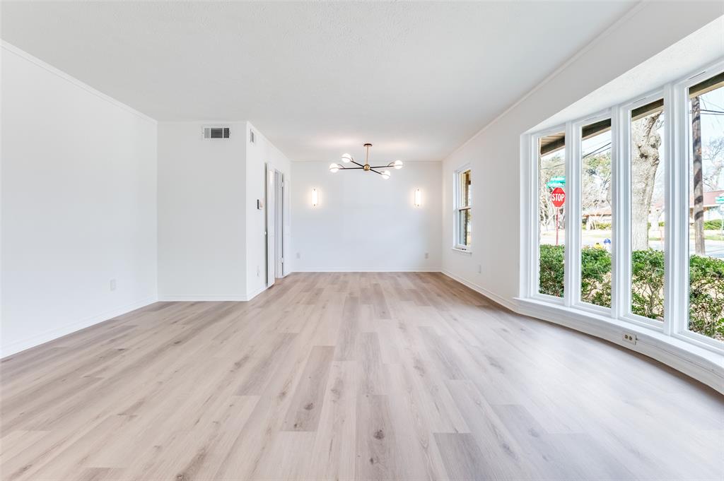 Glen Hills 03 - Residential