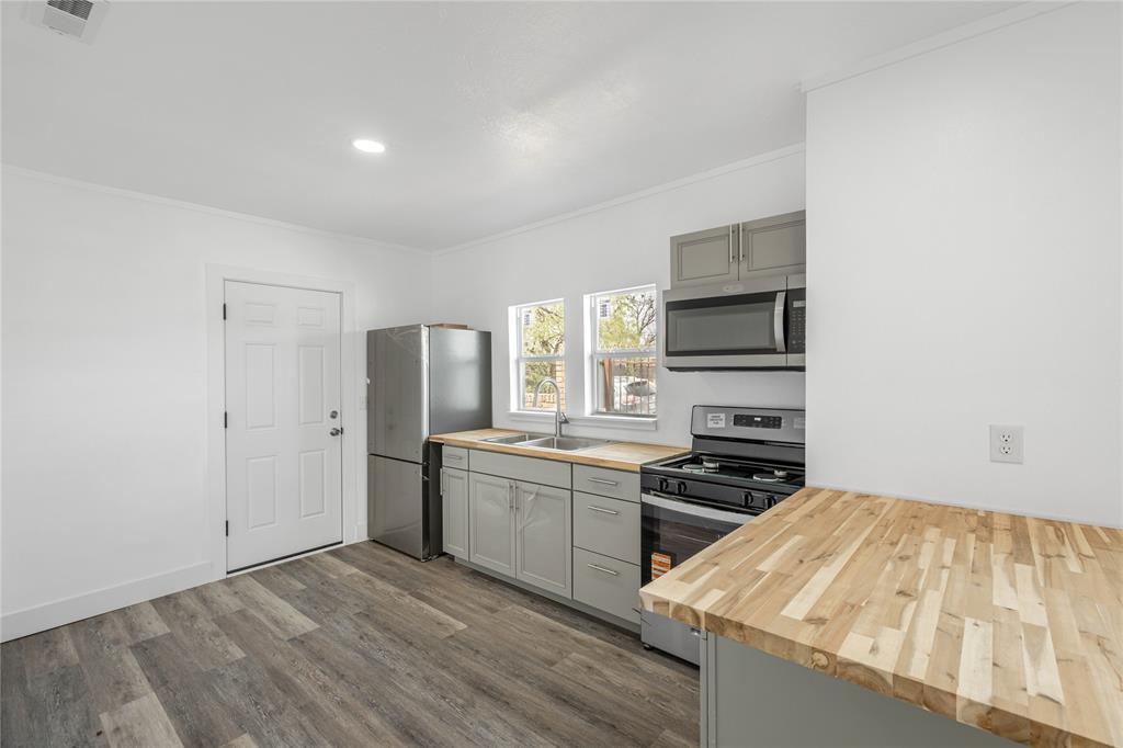 College Heights - Residential