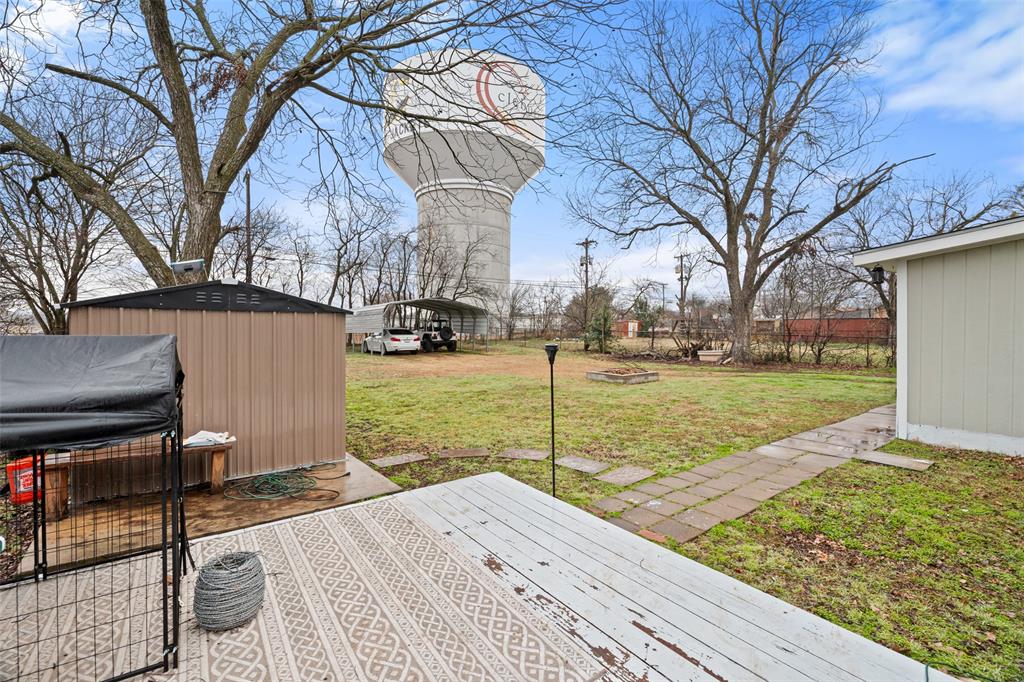 Cleburne, Texas 76033, United States, 3 Bedrooms Bedrooms, ,2 BathroomsBathrooms,Residential,Pending,1845