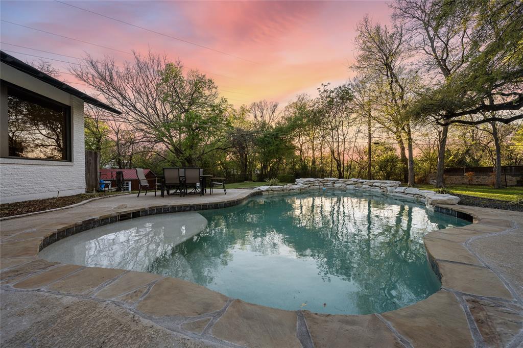 Davis E S Tr - Residential