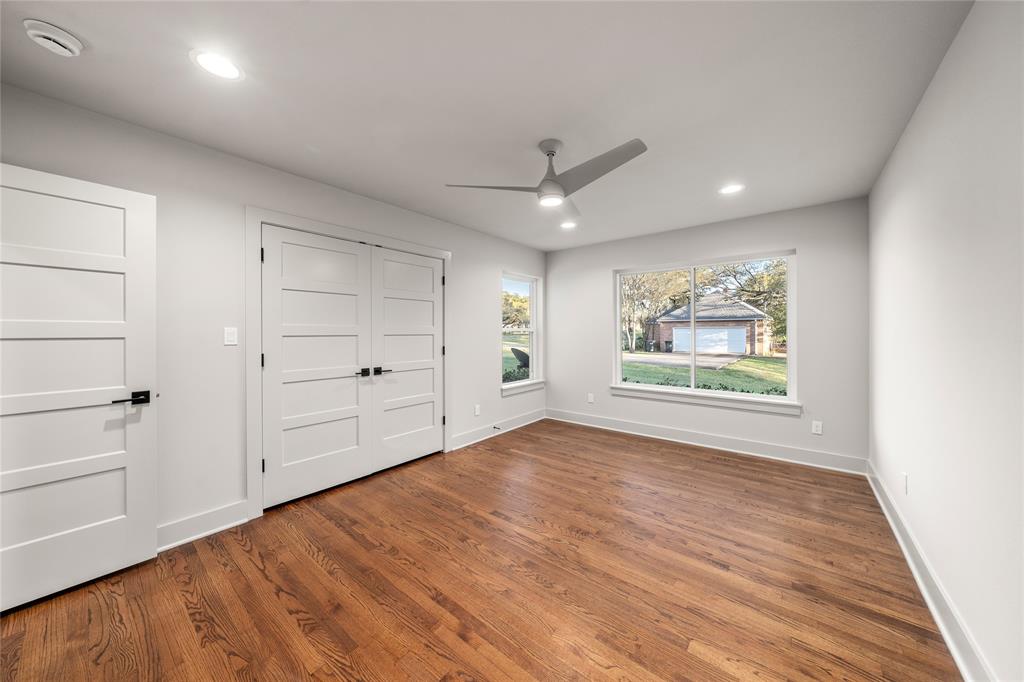 Davis E S Tr - Residential