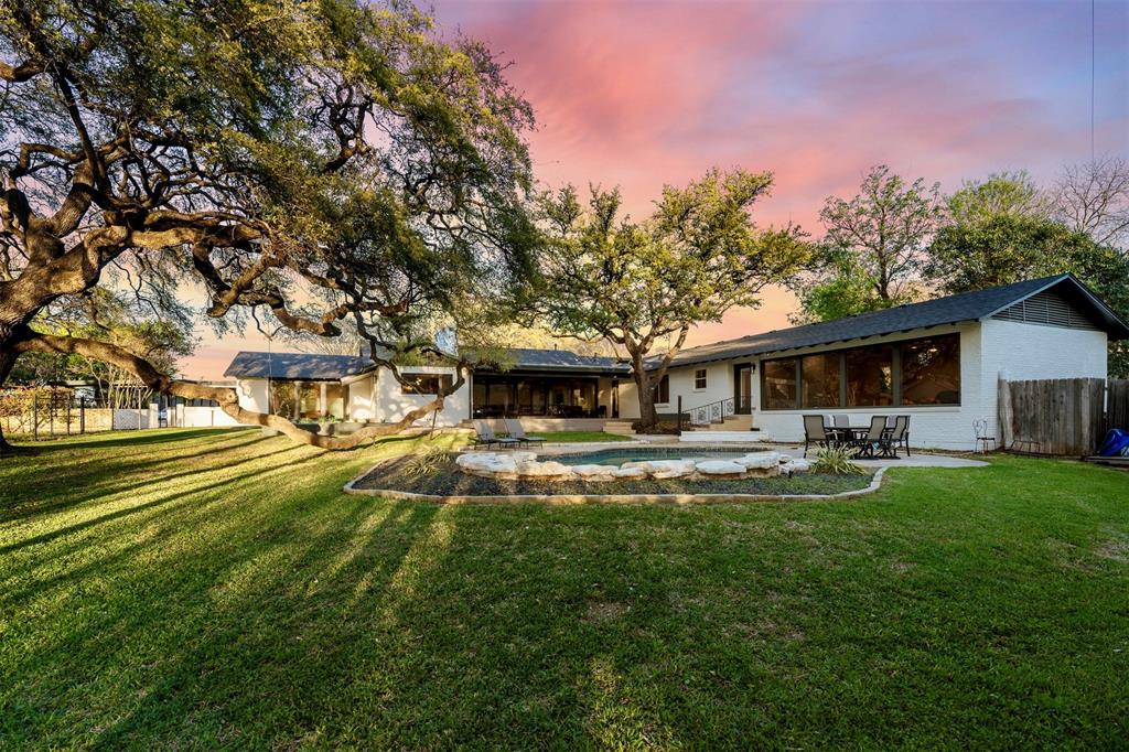 Davis E S Tr - Residential