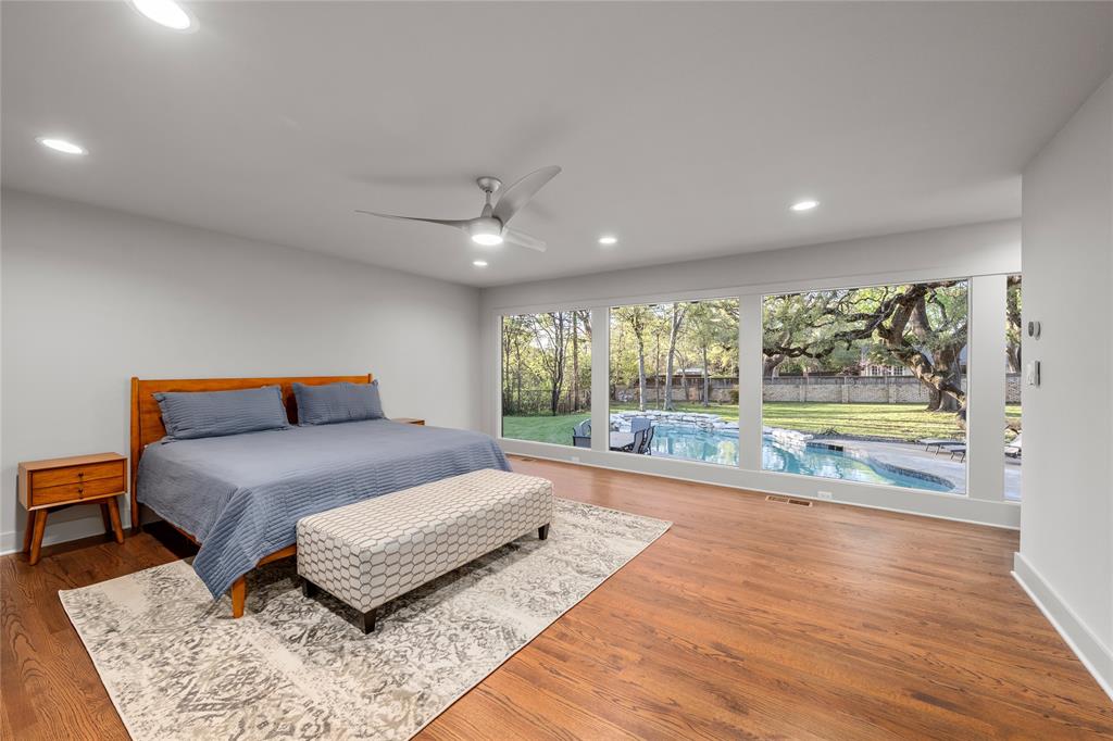 Davis E S Tr - Residential