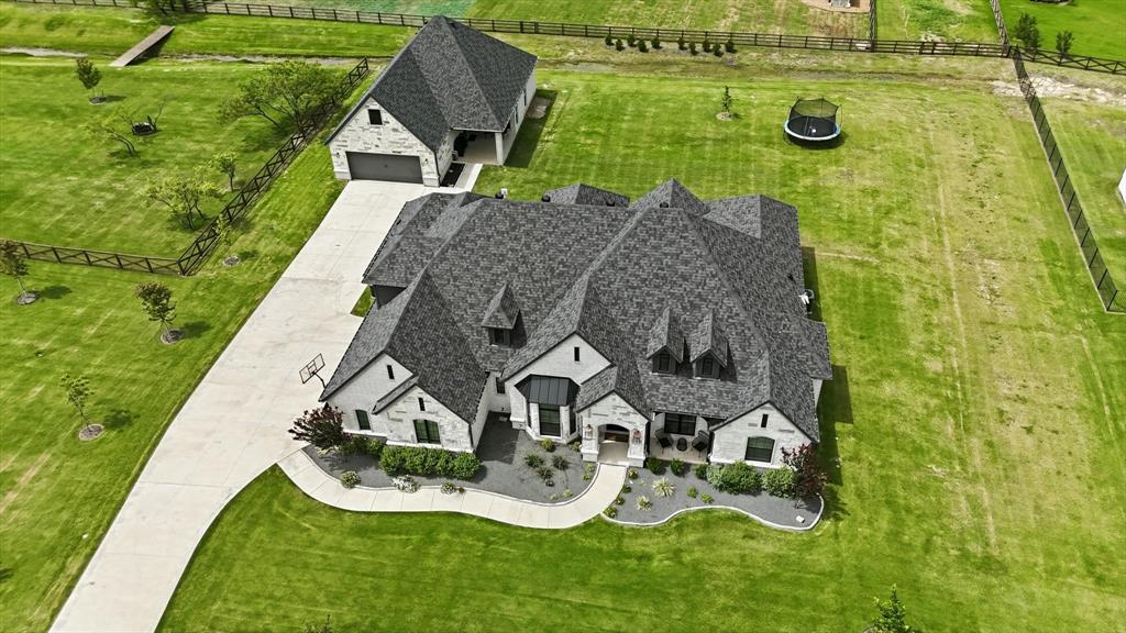3101 Stardust Lane