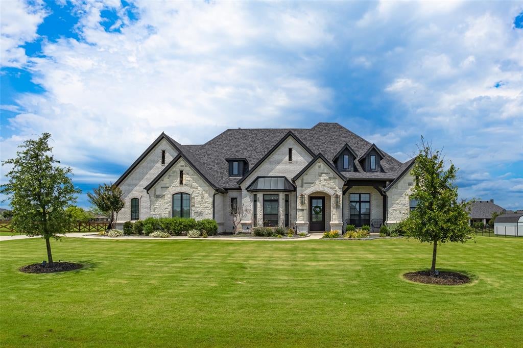3101 Stardust Lane