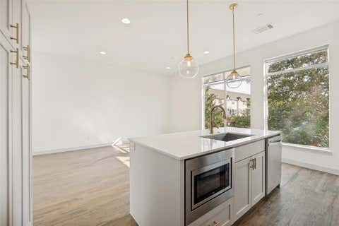 Tiny photo for 2103 Bennett Avenue #60, Dallas, TX 75206 (MLS # 21338407)