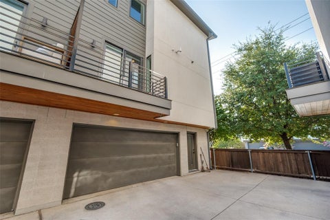 Tiny photo for 2103 Bennett Avenue #60, Dallas, TX 75206 (MLS # 21338407)