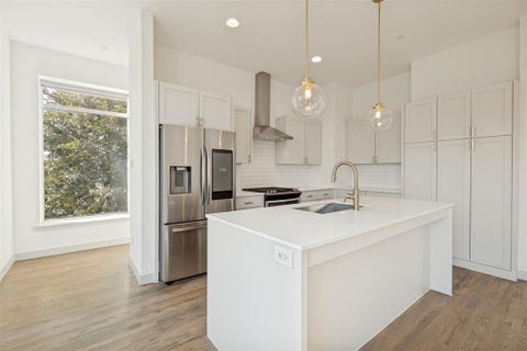 Tiny photo for 2103 Bennett Avenue #60, Dallas, TX 75206 (MLS # 21338407)