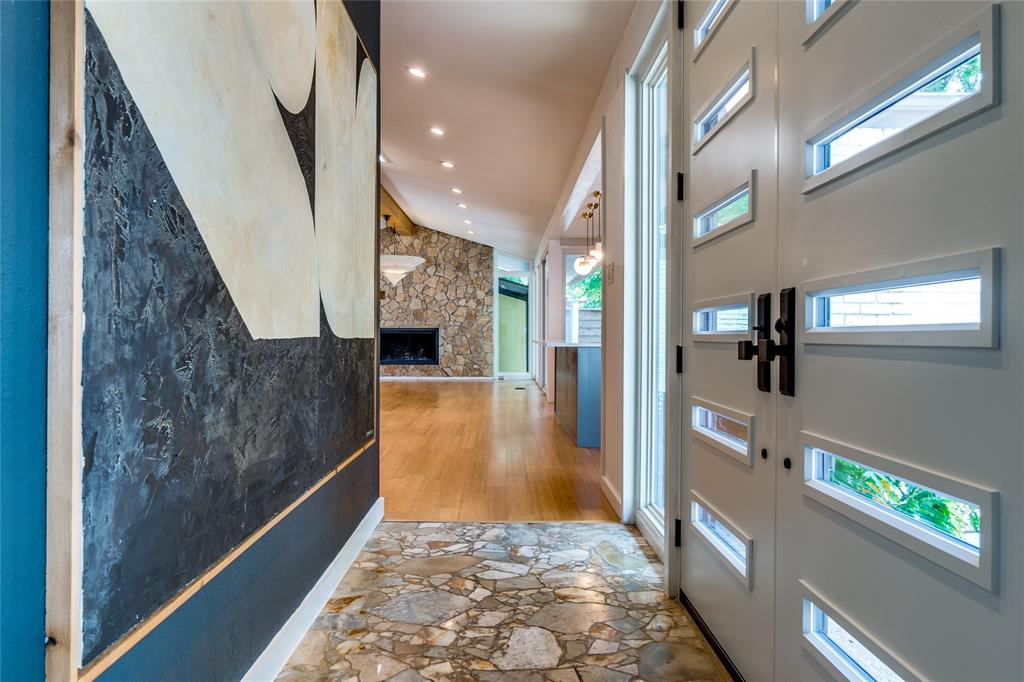 1502 Oak Glen Trail