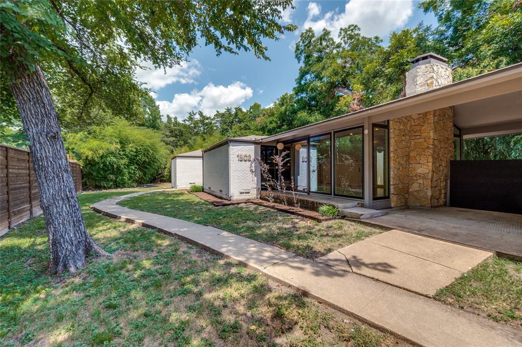 1502 Oak Glen Trail