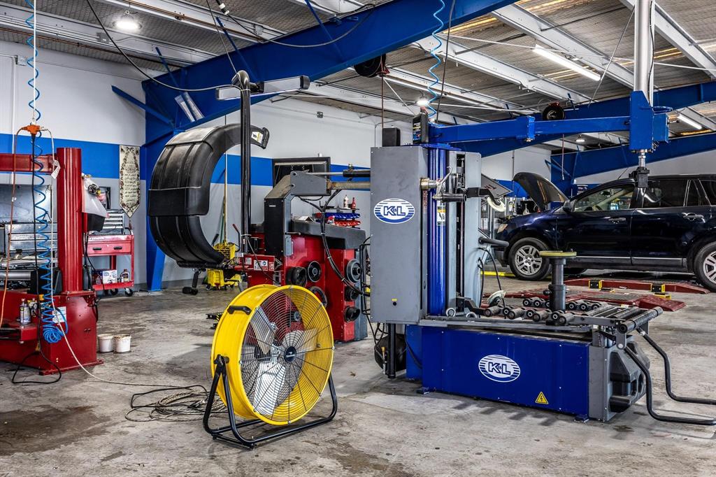 Buckner Indust District 2 - Commercial Sale