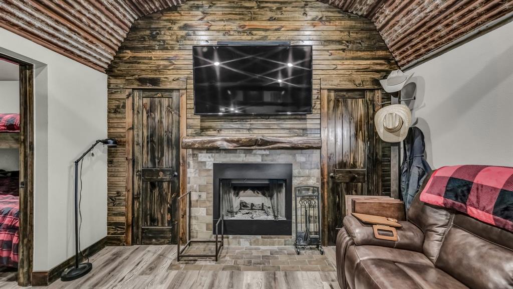 1140 Garvey Ranch RD