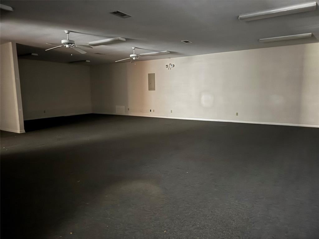 Francis Add - Commercial Sale