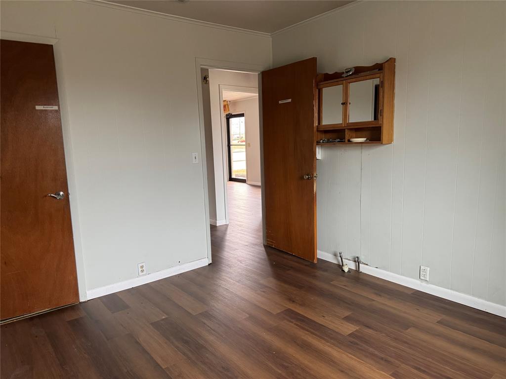 Francis Add - Commercial Sale