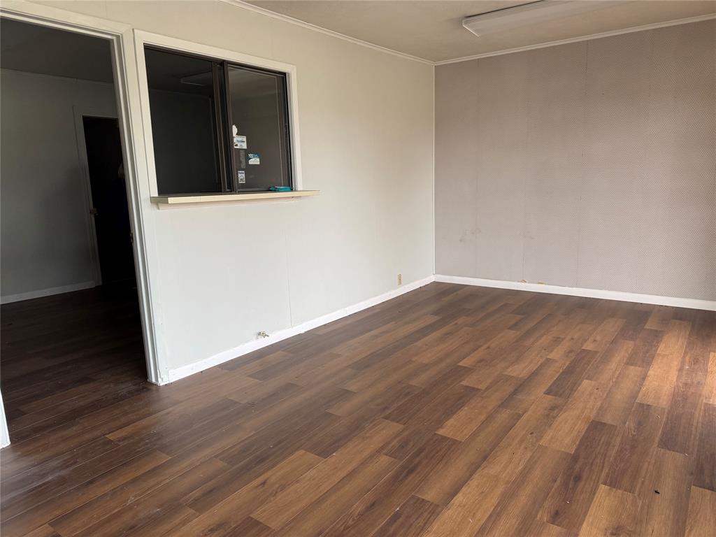 Francis Add - Commercial Sale