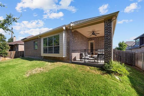 A home in Oak Point