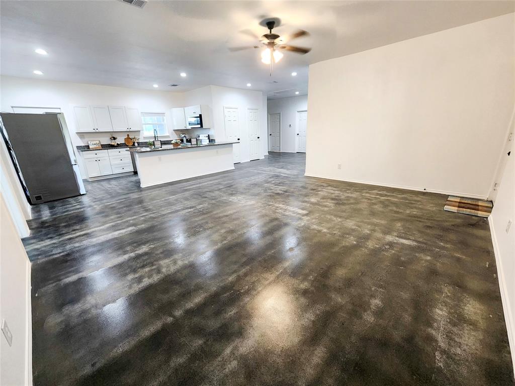 De Loach - Residential