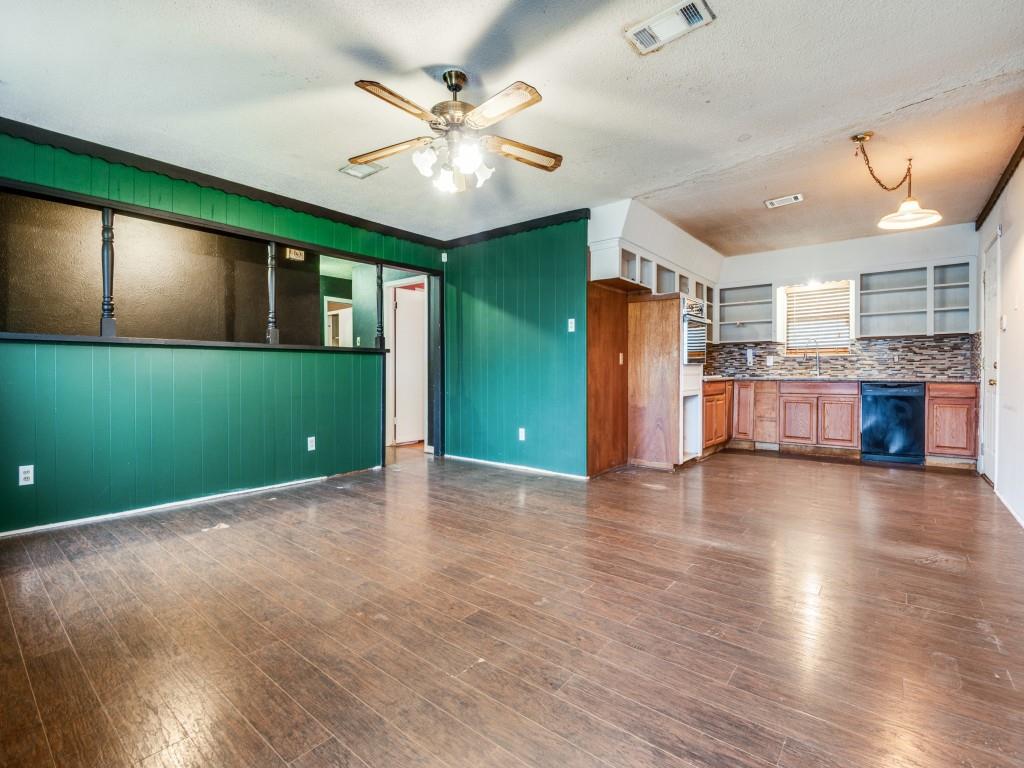 1106 Wintergreen Court