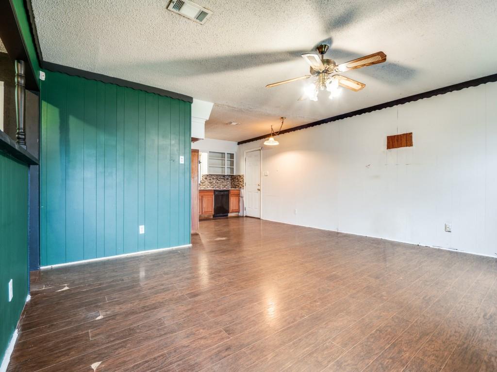 1106 Wintergreen Court