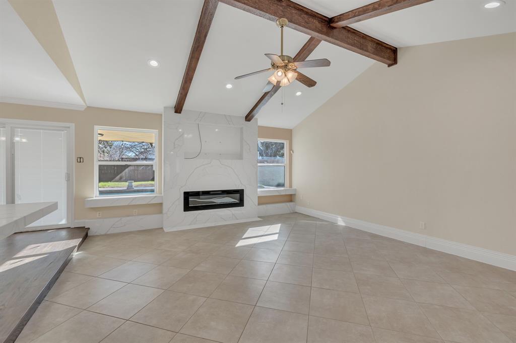 Diamond Loch North Add - Residential Lease