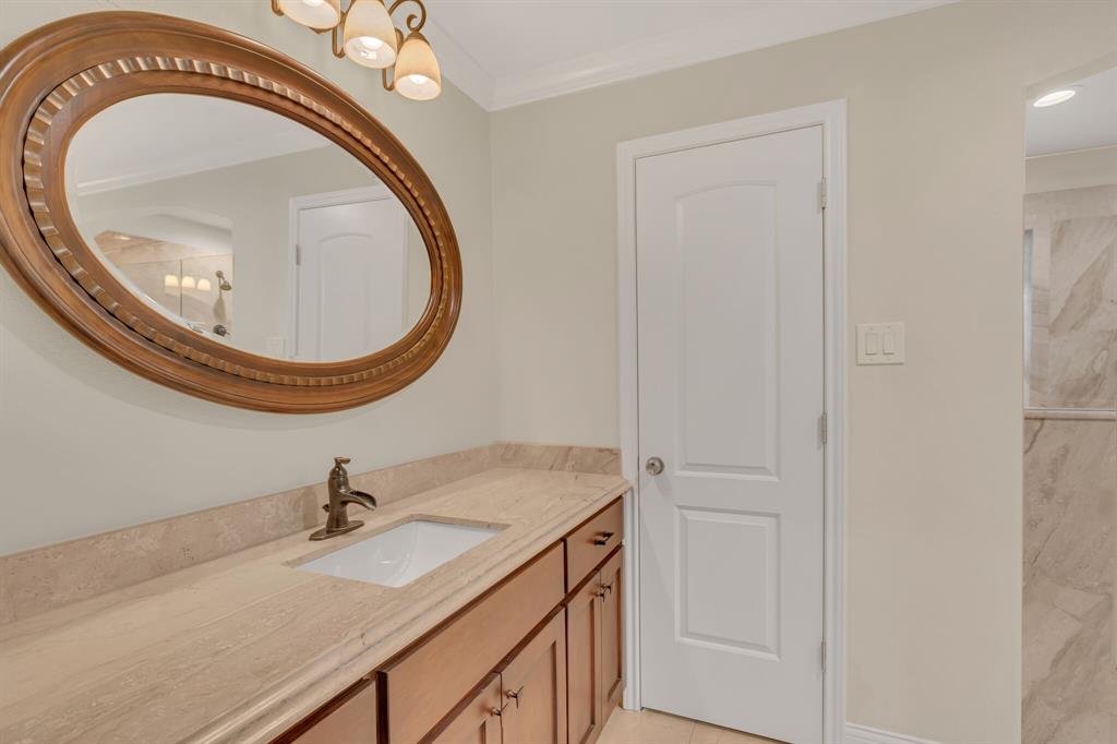 Diamond Loch North Add - Residential Lease