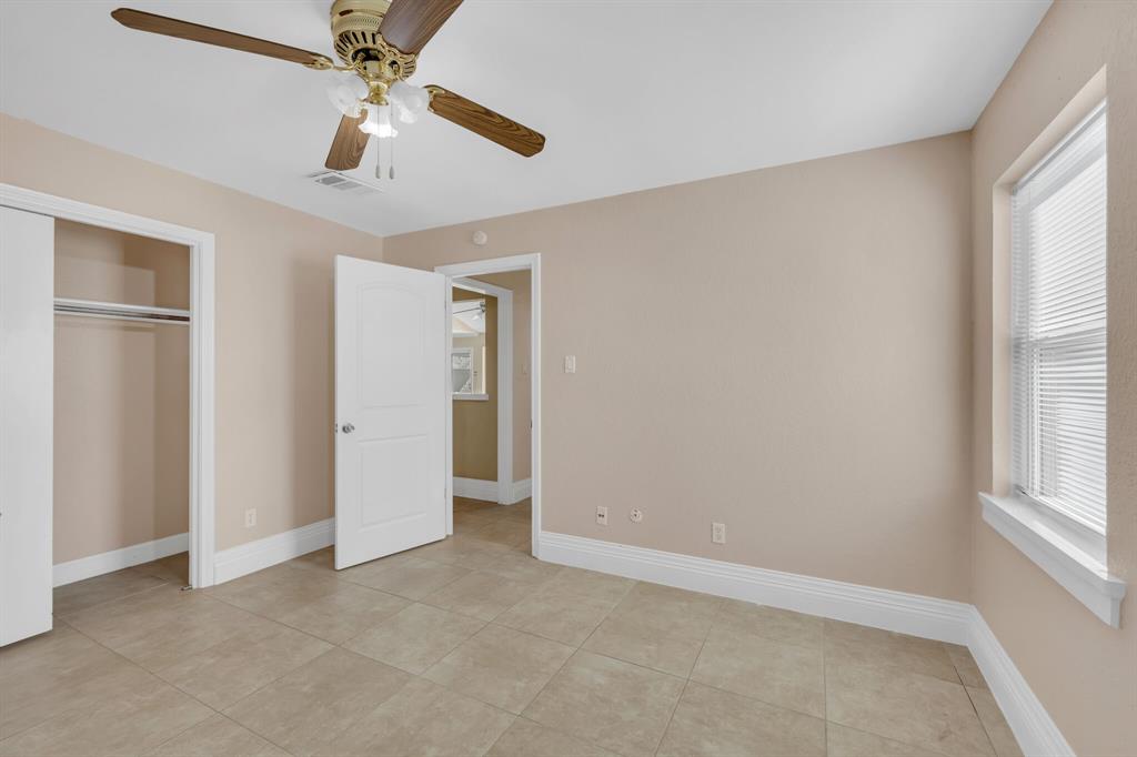 Diamond Loch North Add - Residential Lease