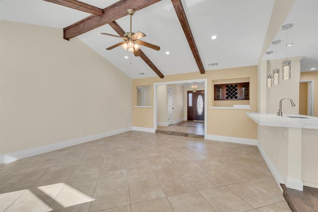 Diamond Loch North Add - Residential Lease