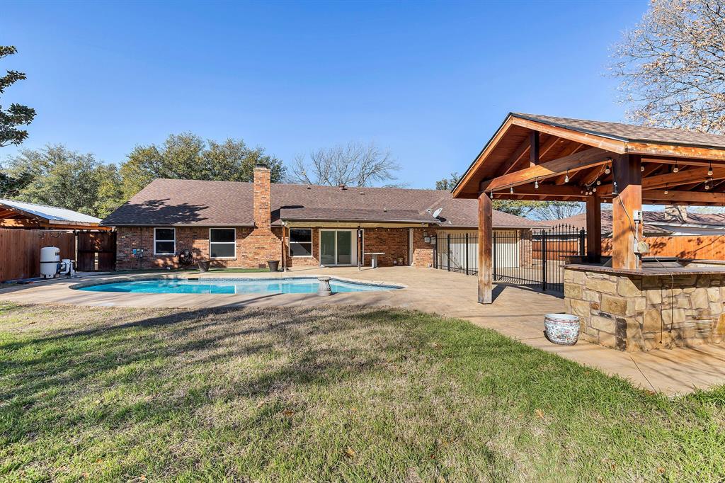 Diamond Loch North Add - Residential Lease