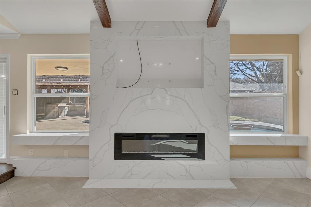 Diamond Loch North Add - Residential Lease