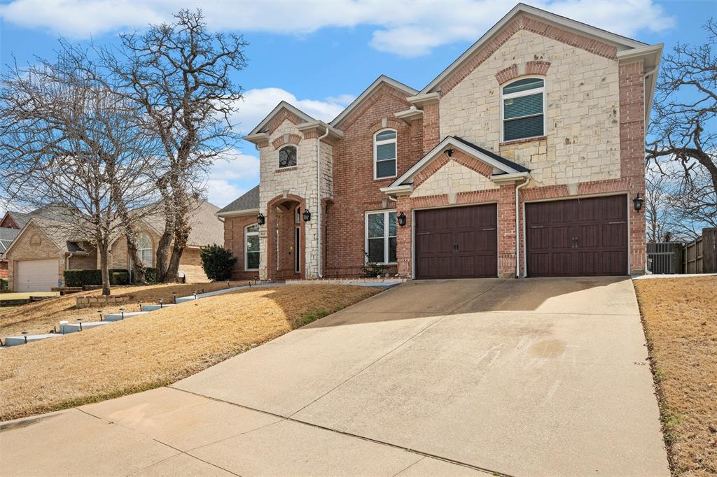 812 Forest Hollow Drive