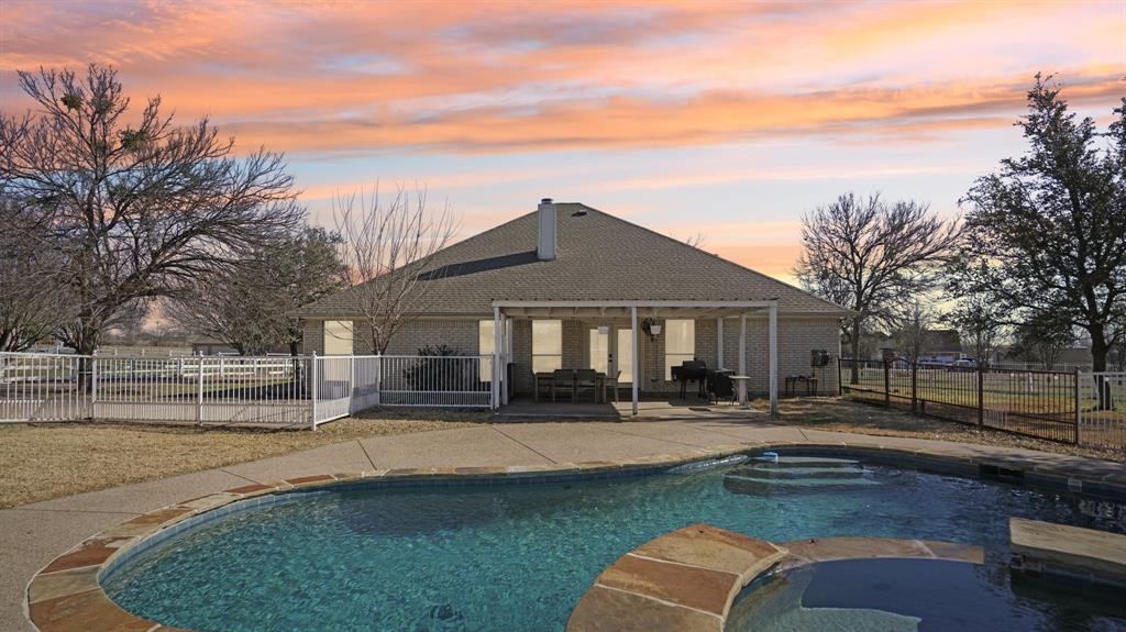 14017 Northwest Court