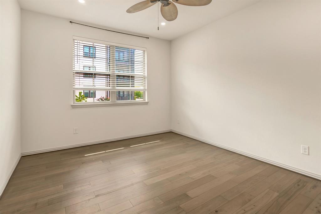 Viridian Village 1g - Residential