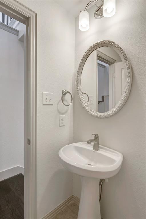 Viridian Village 1g - Residential