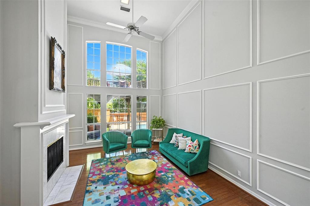 913 Hills Creek Drive