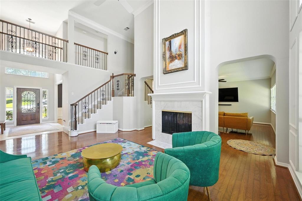 913 Hills Creek Drive