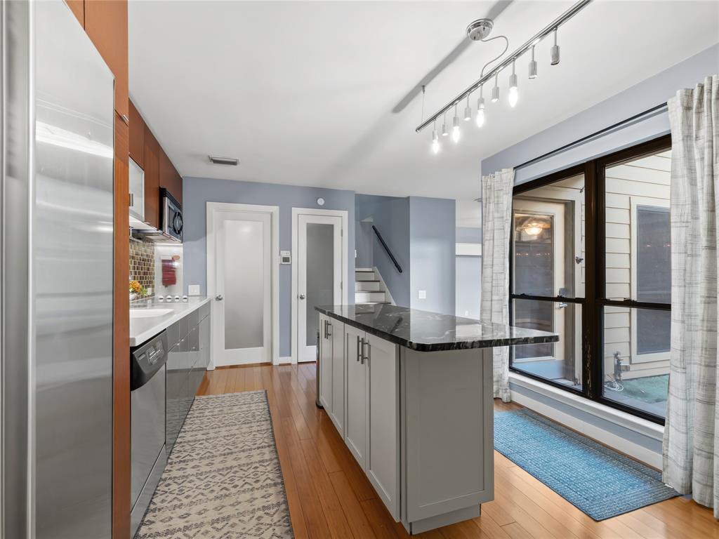 Bristle Cone Twnhs Condos - Residential Lease