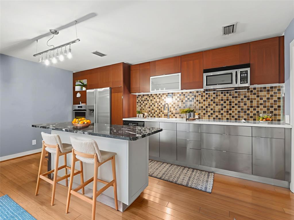 Bristle Cone Twnhs Condos - Residential Lease