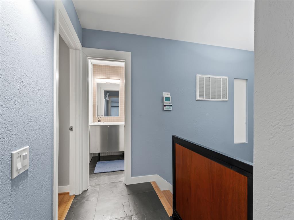 Bristle Cone Twnhs Condos - Residential Lease