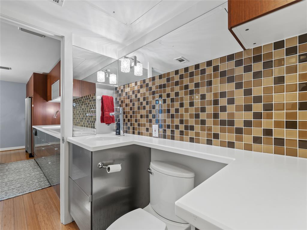 Bristle Cone Twnhs Condos - Residential Lease