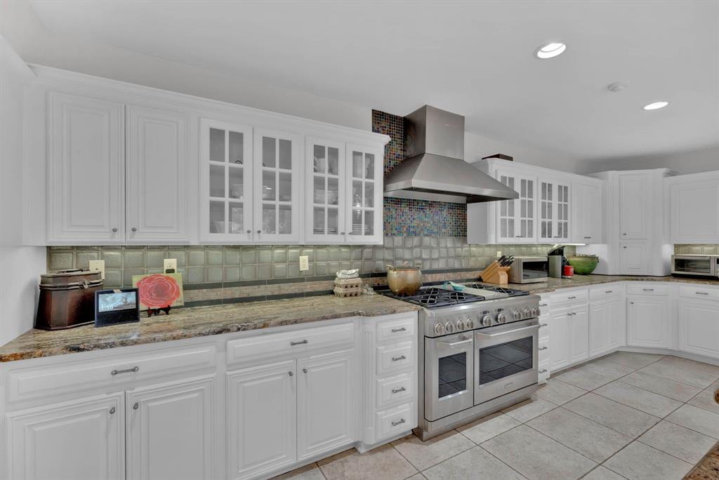 Chinquapin Mdws - Residential