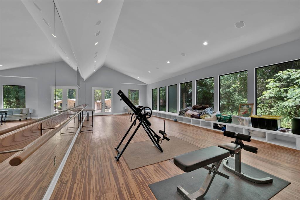 Chinquapin Mdws - Residential