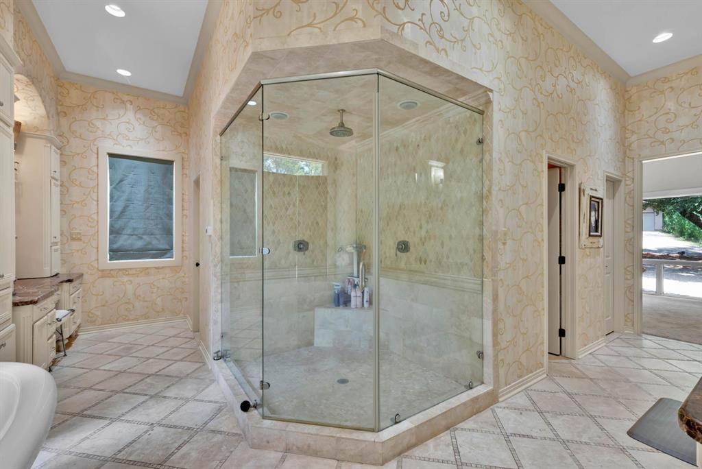 Chinquapin Mdws - Residential